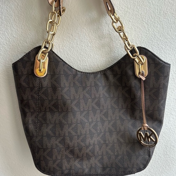 Michael Kors Dark Brown Shoulder Bag with Gold Accents - Picture 1 of 4